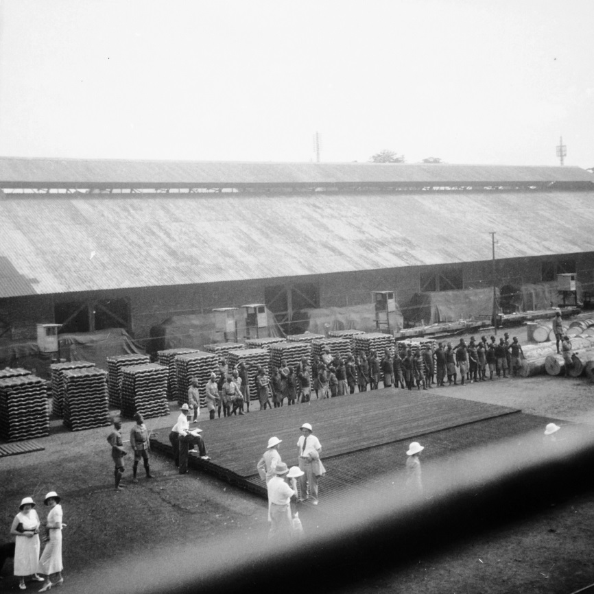 Boma, 1937 - le ss ANVERSVILLE à quai.