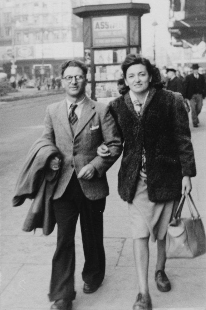 1943 - Victor & Marie-Louise